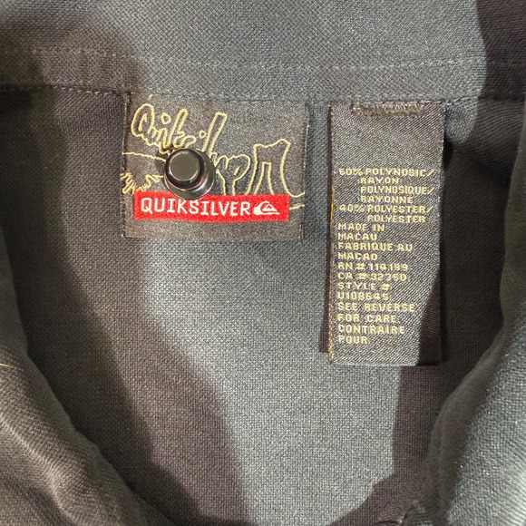 Quiksilver‎ Mens Black Button Down Short Sleeve Shirt Casual Work - Picture 3 of 6